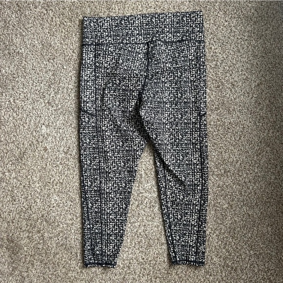 GAP Fit Power Move High Rise Ankle Leggings White Black Workout Activewear XL - Picture 3 of 4